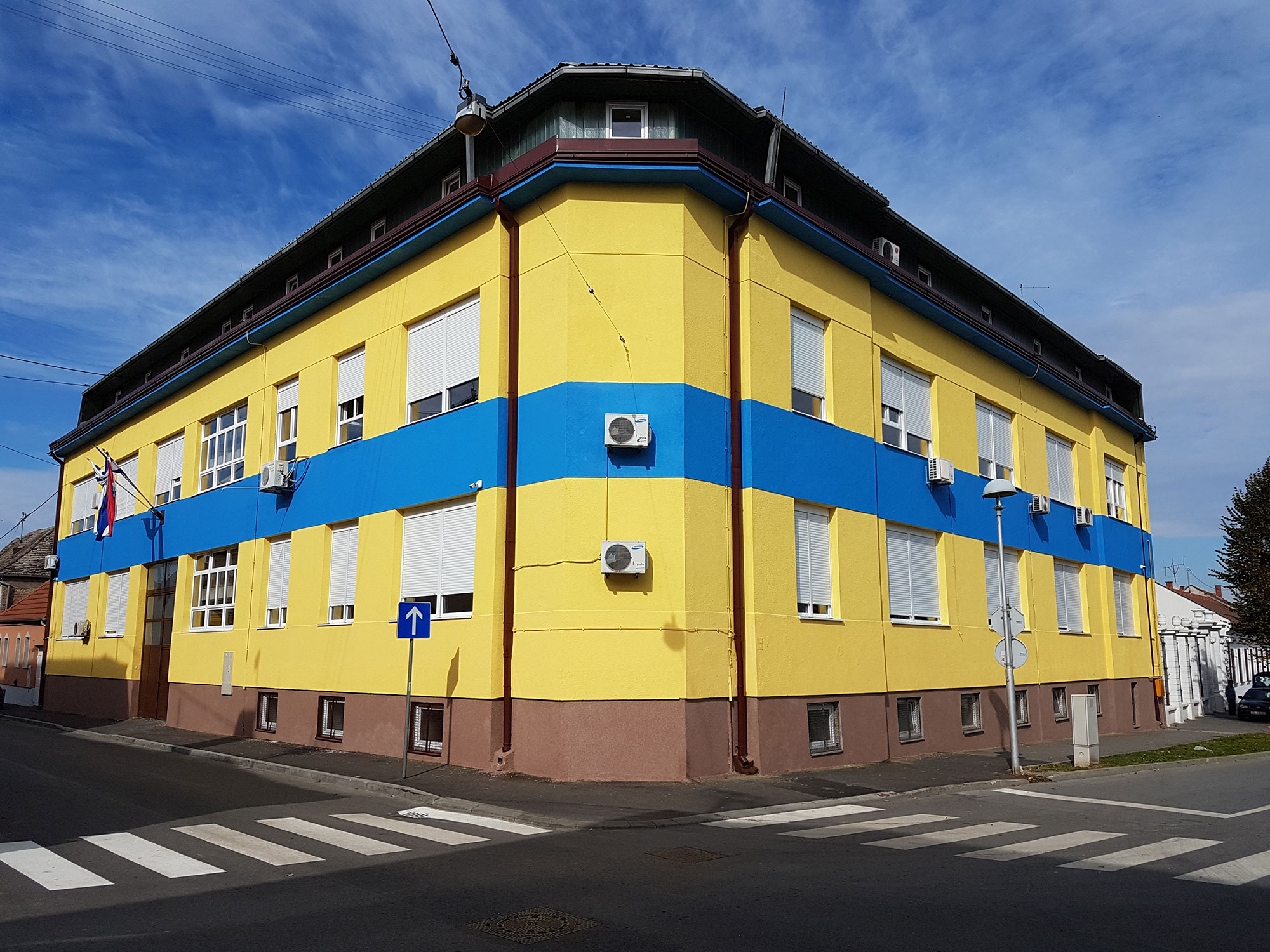 Poziv svim bivšim studentima Fakulteta za dentalnu medicinu i zdravstvo Osijek